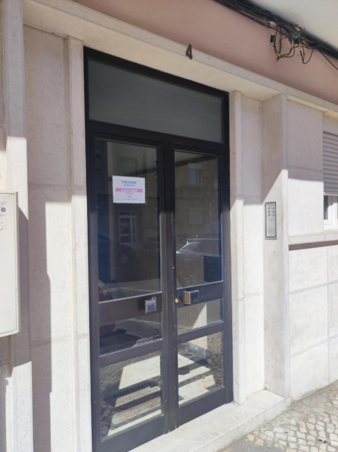 Lisbon Traditional T2 With Balcony In Damaia, Lisbon Amadora Zewnętrze zdjęcie